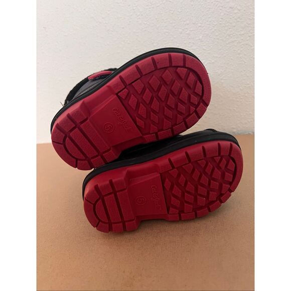 CAT & JACK GRAY & BLACK WINTER BOOTS - SIZE 5 toddlers - Picture 5 of 5